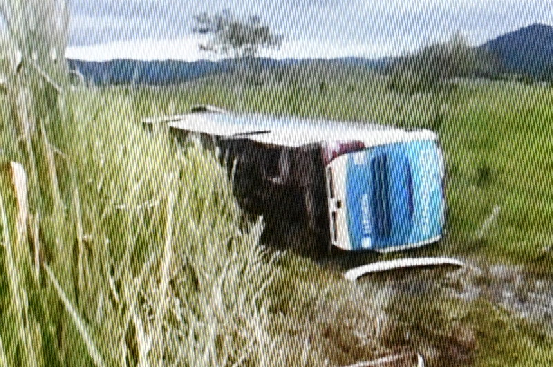 Acidente de ônibus na BA-670 deixa passageiros feridos entre Porto Seguro e Vitória da Conquista