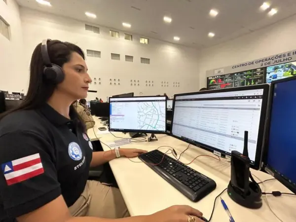 Trotes representam 10% das chamadas para o 190 na Bahia em 2026