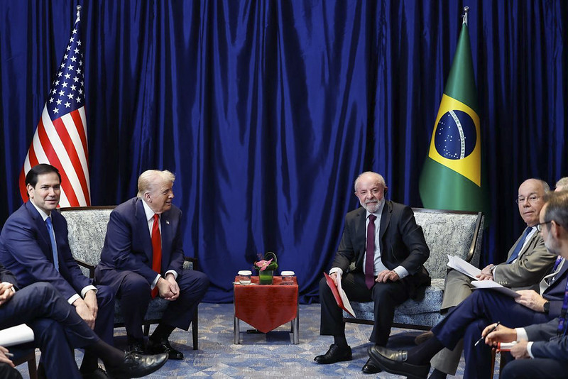 Lula Alerta sobre Possível Interferência Estrangeira nas Eleições com Ação de Bolsonaristas