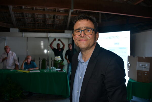 Isaac Silva é reconduzido à presidência da COOPMAC em Vitória da Conquista Isaac Silva é reconduzido à presidência da COOPMAC em Vitória da Conquista