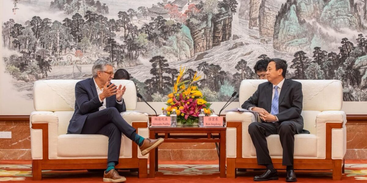 Brasil e China negociam inovação em saúde com inteligência artificial Brasil e China negociam inovação em saúde com inteligência artificial