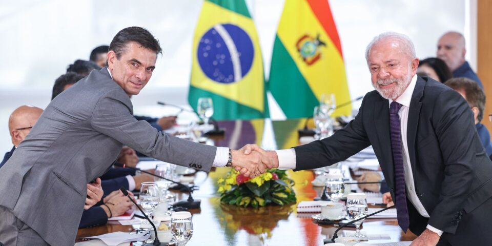 Brasil busca ampliar importação de gás da Bolívia em parceria energética