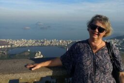 Vitória da Conquista se despede de Cláudia Vanuza, aos 59 anos