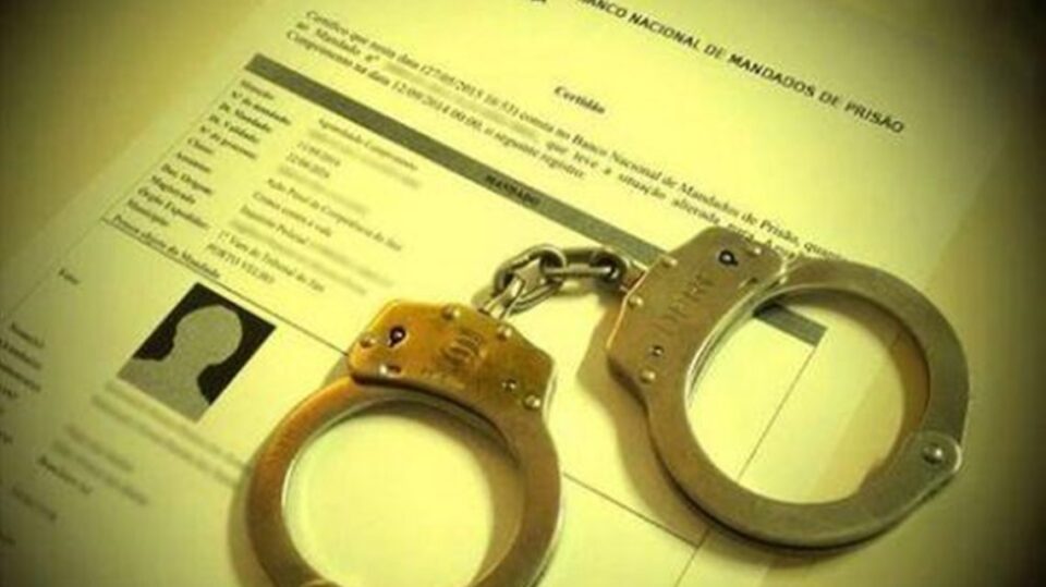 Rondesp CPR-Oeste prende suspeito de homicídio na Vila Amorim, em Barreiras