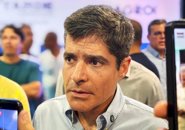 ACM Neto solicita investigação sobre vazamentos e se coloca à disposição da Justiça