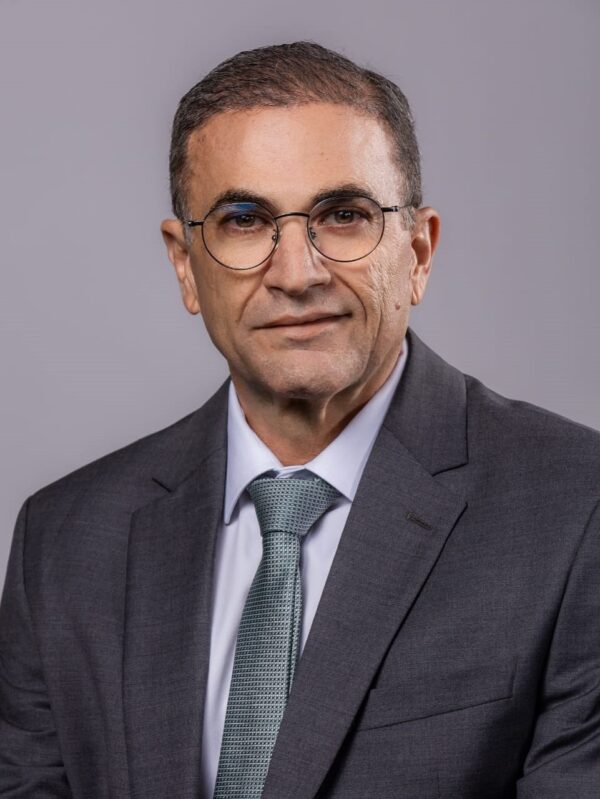 Hassan pede pavimentação da BA-130 para impulsionar economia de Planaltino