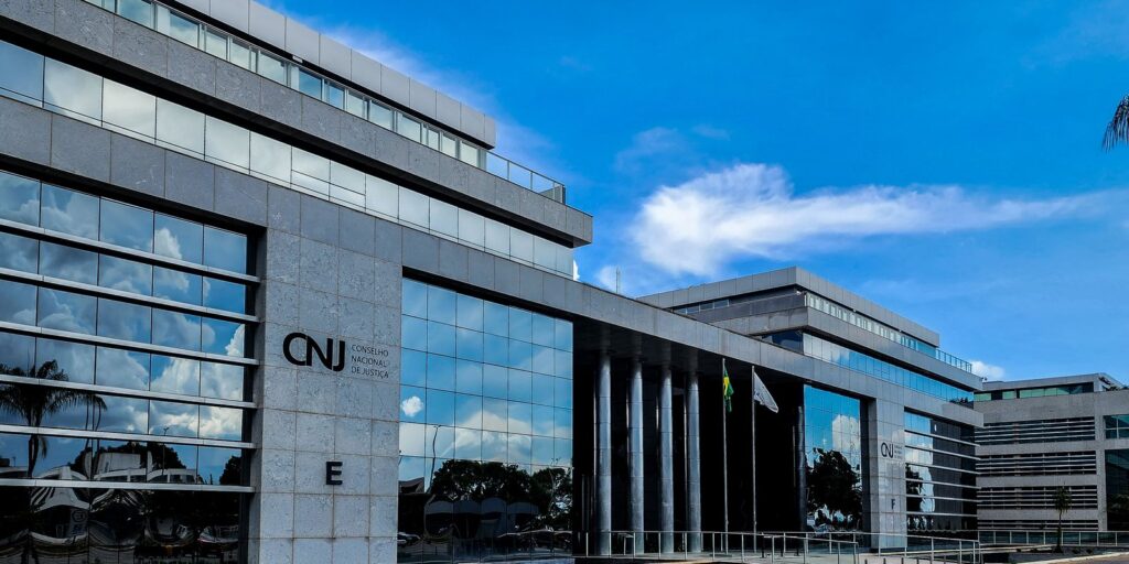 CNJ aplica aposentadoria compulsória a 126 juízes em 20 anos de atuação