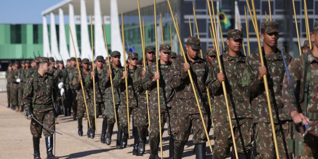 Novas vagas reservadas para negros, indígenas e quilombolas em concursos militares