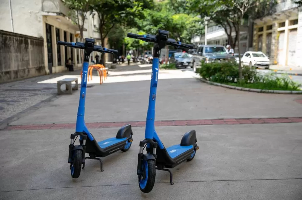 Patinetes Elétricos Retornam a BH com Novas Regras de Segurança