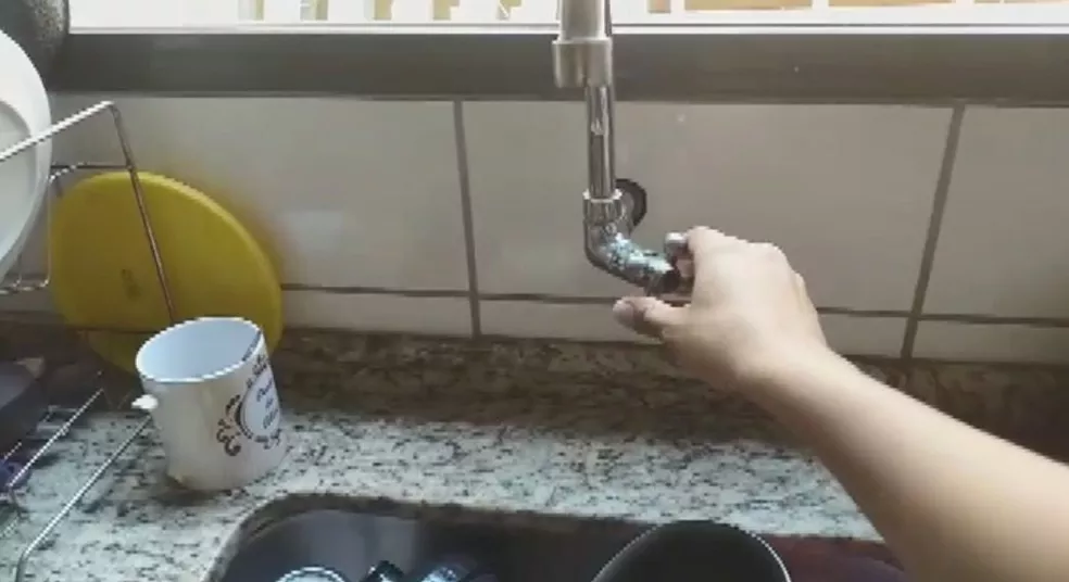 Moradores do Miro Cairo enfrentam crise de abastecimento de água há 10 dias