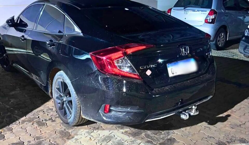 Polícia Militar recupera Honda Civic em Bom Jesus da Lapa durante patrulhamento