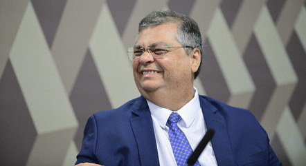 Flávio Dino revoga aposentadoria compulsória para juízes como punição