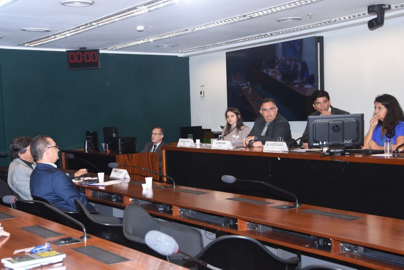 ACEVIC discute melhorias nas BR-116 e BR-324 em Brasília