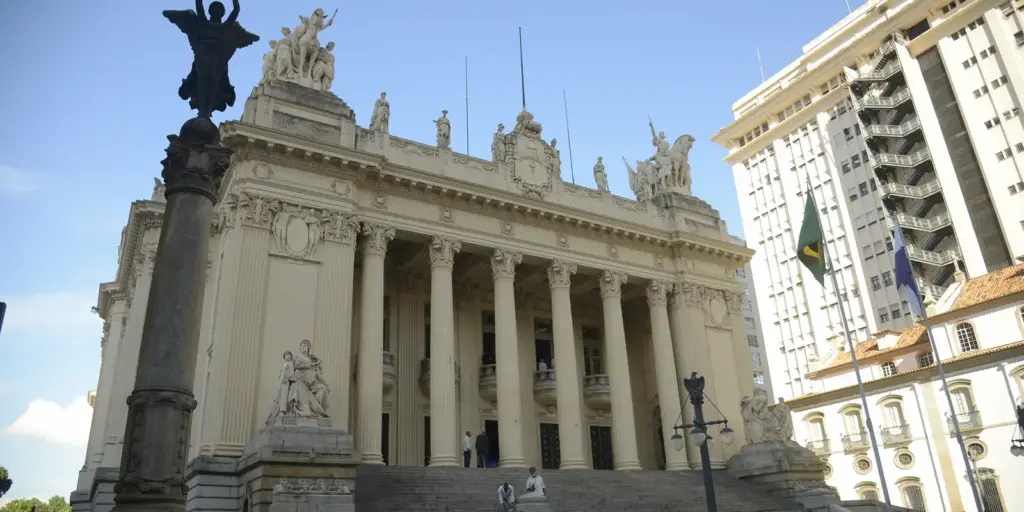 STF suspende novas regras da Alerj para eleição indireta no Rio de Janeiro