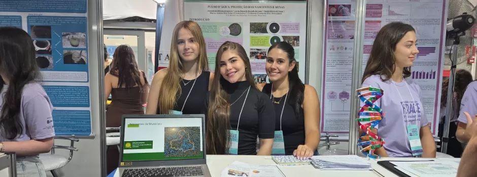 Estudantes de Minas Gerais brilham em feira nacional de ciência