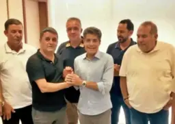 Ex-prefeito de Barra da Estiva muda de lado e apoia ACM Neto