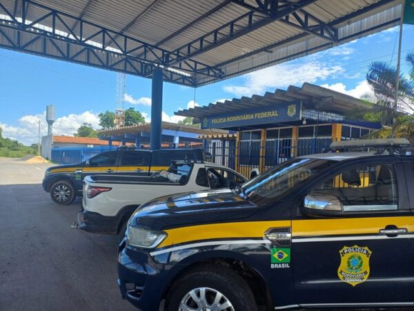 Adolescente percorre 550 km após furtar carro da família para encontrar garota que conheceu em jogo online na Bahia