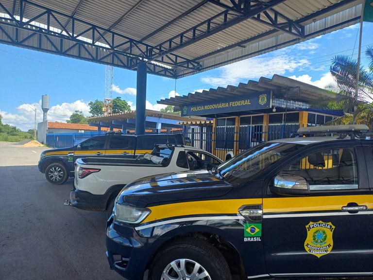 Adolescente percorre 550 km após furtar carro da família para encontrar garota que conheceu em jogo online na Bahia
