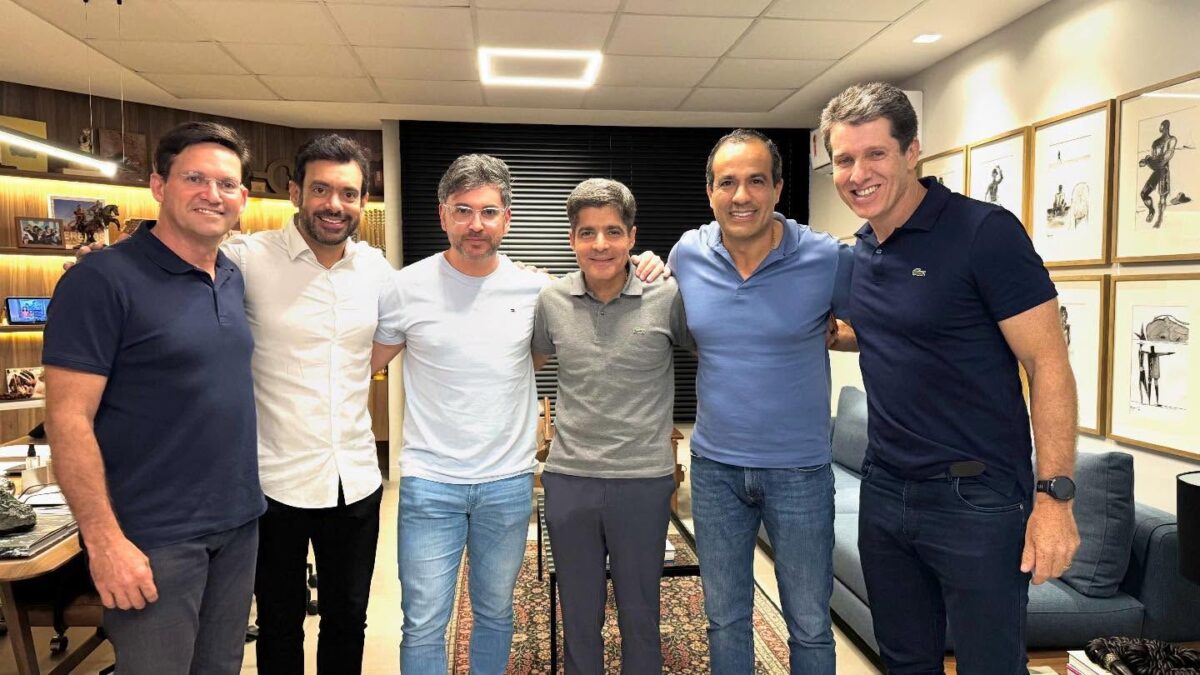 Vereador Diogo Azevedo reafirma aliança política com deputado Tiago Correia e ACM Neto