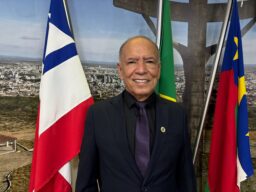 Hermínio Oliveira amplia influência política com familiares em cargos na Prefeitura de Vitória da Conquista