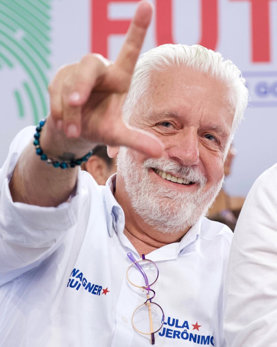 Polícia Federal intima Jaques Wagner para depor em investigação sobre supostas vantagens do Banco Master Polícia Federal intima Jaques Wagner para depor em investigação sobre supostas vantagens do Banco Master