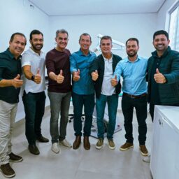 Prefeito Oberdan e deputado Tiago Correia entregam obras e equipamentos que fortalecem saúde e desenvolvimento de Barra Nova