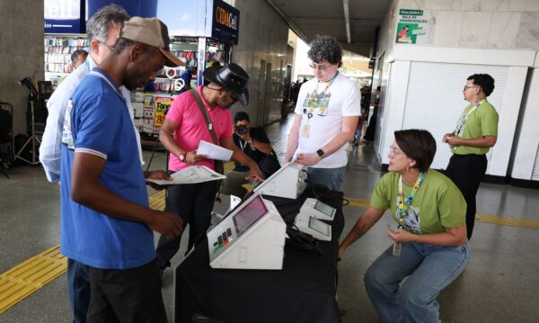 Termina hoje prazo para solicitação de voto em trânsito Termina hoje prazo para solicitação de voto em trânsito