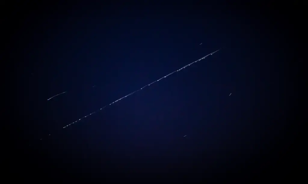 Proliferação de satélites põe em risco observações astronômicas