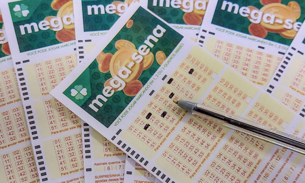 Bolão de Fortaleza leva prêmio de R$ 164 milhões da Mega-Sena Bolão de Fortaleza leva prêmio de R$ 164 milhões da Mega-Sena