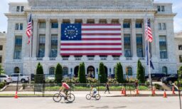 Dívida dos EUA ultrapassa US$ 40 trilhões após governos Trump e Biden
