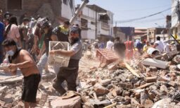 Forte terremoto deixa pelo menos 20 mortos na Colômbia