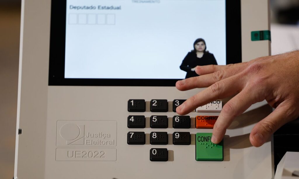TRE-RJ altera 66 locais de votação por questões de segurança TRE-RJ altera 66 locais de votação por questões de segurança