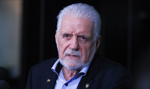 Depoimento de Jaques Wagner à PF é adiado a pedido da defesa Depoimento de Jaques Wagner à PF é adiado a pedido da defesa