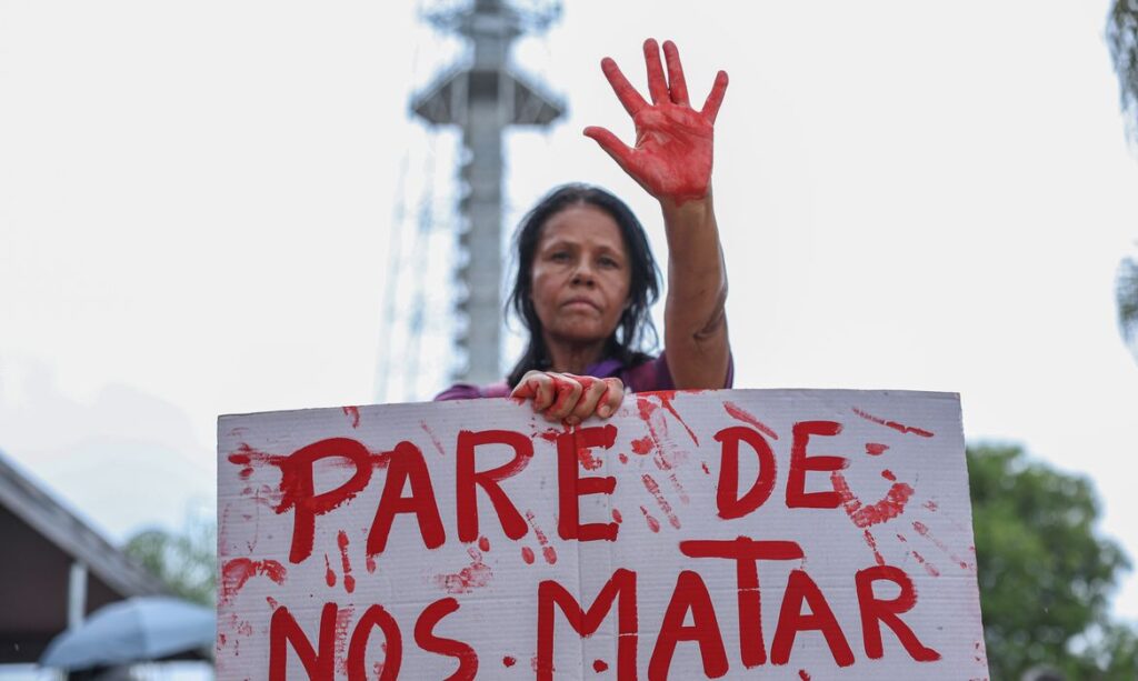 Agressões domésticas contra mulheres crescem 28,9% em dias de futebol Agressões domésticas contra mulheres crescem 28,9% em dias de futebol