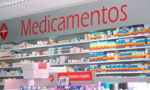 Farmácia Popular pode passar a oferecer exames e testes rápidos
