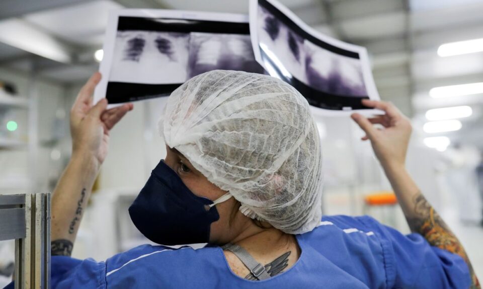Diagnóstico tardio dá poucas chances de cura para o câncer de pulmão Diagnóstico tardio dá poucas chances de cura para o câncer de pulmão