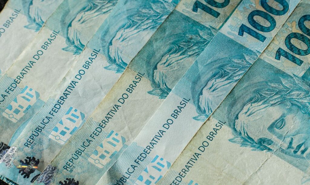 PF prende no Rio suspeito de golpe que fez idosa perder R$ 37 milhões PF prende no Rio suspeito de golpe que fez idosa perder R$ 37 milhões