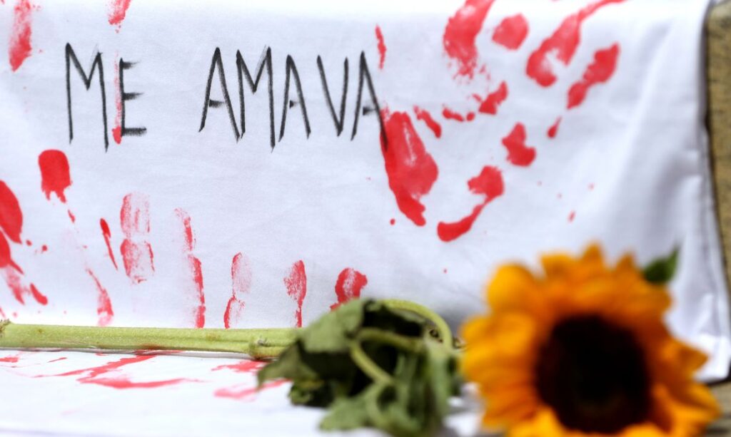 Ex-policial do Rio é condenado a 28 anos de prisão por feminicídio Ex-policial do Rio é condenado a 28 anos de prisão por feminicídio