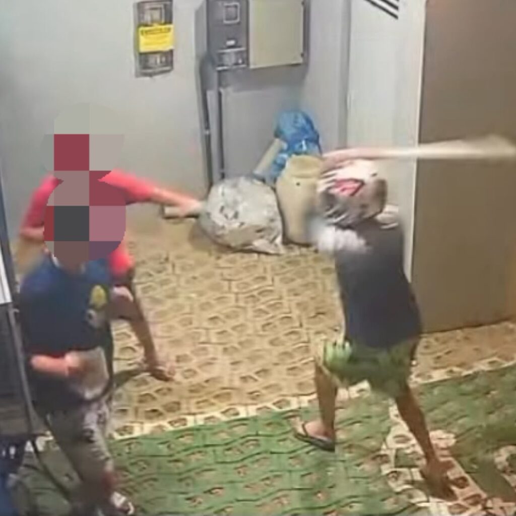 Covardia: homem é acusado de agredir três crianças após bola atingir portão em Vitória da Conquista