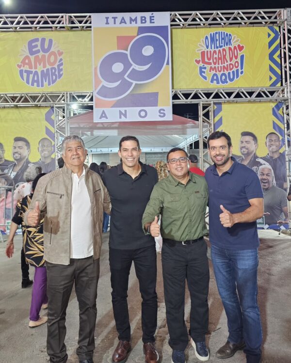 Deputados Tiago Correia e Gabriel Nunes participam das comemorações pelos 99 anos de Itambé
