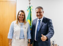 Rui Costa rebate Sheila Lemos e acusa prefeita de divulgar informações incorretas sobre creches e Saúde em Conquista