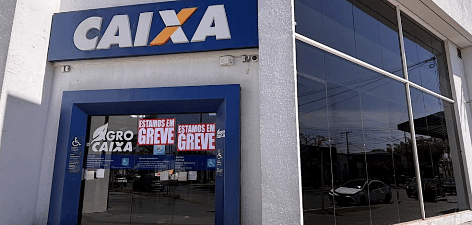 TST marca julgamento da greve dos funcionários da Caixa para terça-feira (29)