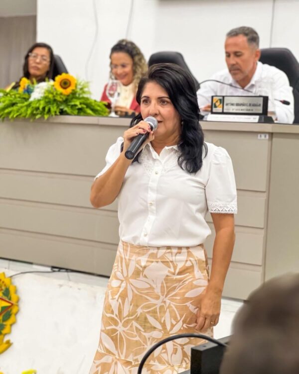 Teofilândia em luto: morre Ivana Meury, vice-prefeita do município