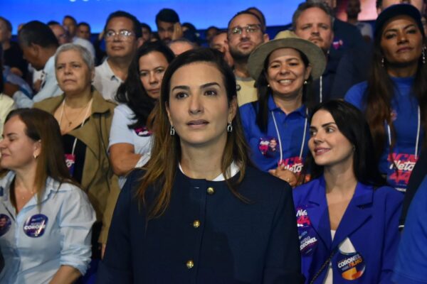 Deputada Roberta Roma é internada em UTI cardíaca após sofrer infarto durante evento de campanha