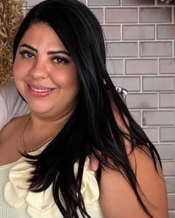 Luto: Jovem identificada como Andreza morre após ser baleada em Cândido Sales
