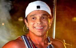 Morre Netinho, ícone do axé music, aos 60 anos, em Salvador