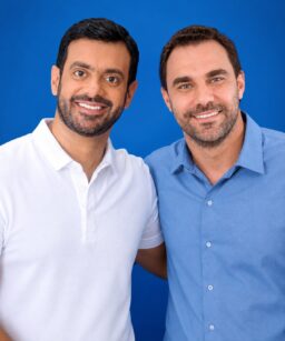Tiago Correia e Adolfo Viana são reeleitos, e mantém dois nomes do PSDB no Legislativo estadual e federal